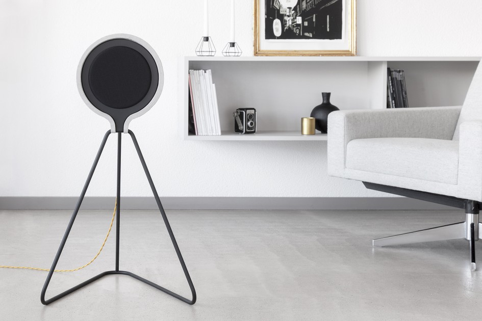 Vonschloo L242 Floor Standing Loudspeaker