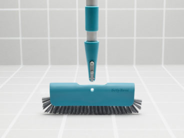 BETTY BOSSI /// GROUT BRUSH